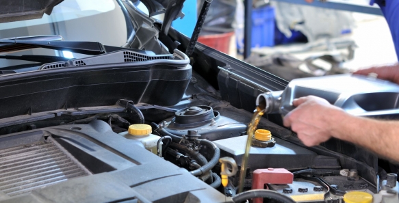 Usar aceite correcto y tener los filtros limpios: claves para Ahorrar Gasolina