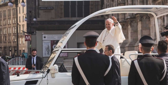 Datos curiosos del Papamóvil: vehículo oficial del Vaticano 