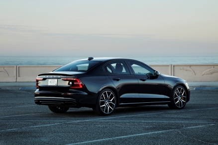 VolvoS60