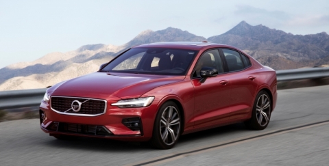 VolvoS60